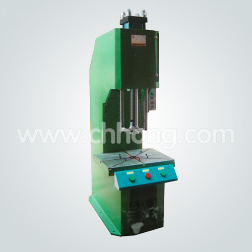 C�����ʽ�͉��C(j��)(CHF104ϵ��)